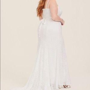 Torrid Ivory Lace Wedding Gown